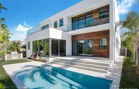Villa – Miami Beach, Florida, Vereinigte Staaten. $2 690 000