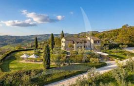 10-zimmer villa 800 m² in Perugia, Italien. 1 480 000 €