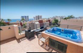 Stadthaus – Playa Paraiso, Adeje, Santa Cruz de Tenerife,  Kanarische Inseln (Kanaren),   Spanien. 525 000 €