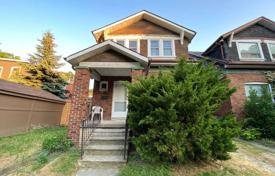 Haus in der Stadt – East York, Toronto, Ontario,  Kanada. C$1 137 000