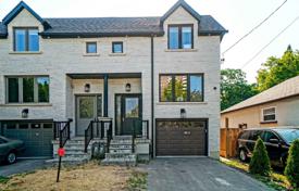 5-zimmer stadthaus in Scarborough, Kanada. C$1 519 000