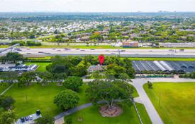 Haus in der Stadt – West End, Miami, Florida,  Vereinigte Staaten. $2 200 000