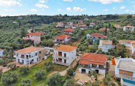 4-zimmer haus in der stadt 140 m² in Agia Triada, Griechenland. 600 000 €