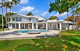 8-zimmer villa 753 m² in Miami, Vereinigte Staaten. 2 126 000 €