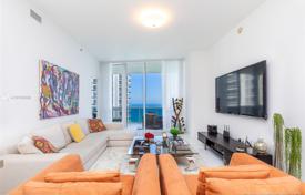 Wohnung – Collins Avenue, Miami, Florida,  Vereinigte Staaten. 1 118 000 €