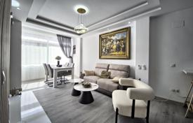 2-zimmer wohnung 75 m² in Marbella, Spanien. 450 000 €