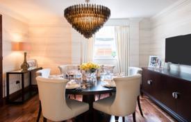 Wohnung – Mayfair, London, Vereinigtes Königreich. 4 550 €  pro Woche