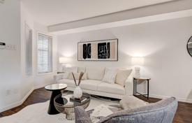 6-zimmer haus in der stadt in Scarborough, Kanada. C$1 336 000