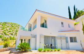 New residential complex with villas in Tala, Zypern. ab 980 000 €
