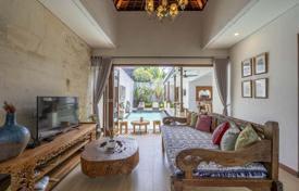 2-zimmer villa 175 m² in Gianyar, Indonesien. $225 000