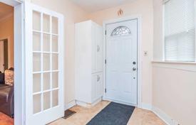 4-zimmer haus in der stadt in York, Kanada. C$1 319 000