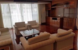 4-zimmer appartements in eigentumswohnungen in Khlong Toei, Thailand. $2 650  pro Woche