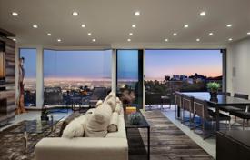 Villa – Los Angeles, Kalifornien, Vereinigte Staaten. $8 900  pro Woche