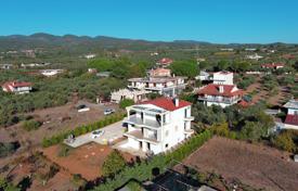 3-zimmer haus in der stadt 180 m² in Kyparissia, Griechenland. 550 000 €