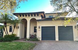 4-zimmer haus in der stadt 350 m² in Coral Gables, Vereinigte Staaten. $2 100 000