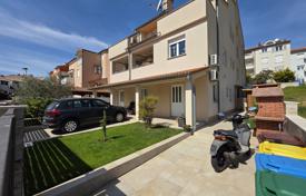 10-zimmer haus in der stadt 290 m² in Pula, Kroatien. 790 000 €