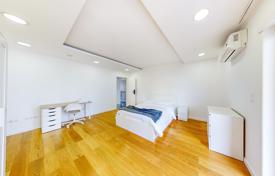 7-zimmer wohnung 228 m² in Lissabon, Portugal. 1 250 000 €