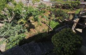 9-zimmer haus in der stadt 400 m² in Milna, Kroatien. 350 000 €