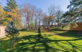 4-zimmer haus in der stadt in Scarborough, Kanada. C$2 168 000