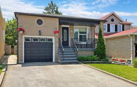 11-zimmer haus in der stadt in Scarborough, Kanada. C$1 268 000