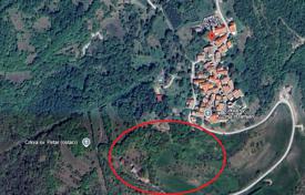 Grundstück in Lupoglav, Kroatien. 181 000 €