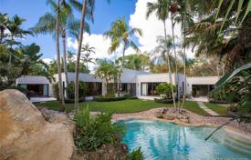 8-zimmer villa 441 m² in Miami, Vereinigte Staaten. $2 295 000
