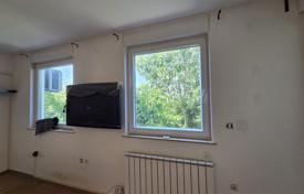 2-zimmer wohnung 65 m² in Pula, Kroatien. 290 000 €