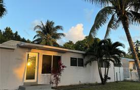 Haus in der Stadt – North Miami Beach, Florida, Vereinigte Staaten. $710 000