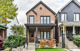 3-zimmer haus in der stadt in Old Toronto, Kanada. C$1 922 000