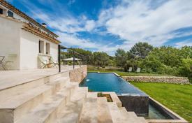 Einfamilienhaus – Lourmarin, Provence-Alpes-Côte d'Azur, Frankreich. 1 490 000 €