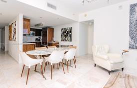 3-zimmer appartements in eigentumswohnungen 190 m² in Miami Beach, Vereinigte Staaten. $2 790 000