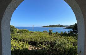 3-zimmer villa in Administration of the Peloponnese, Western Greece and the Ionian Islands, Griechenland. 3 200 000 €