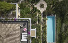 8-zimmer villa in Mougins, Frankreich. 13 000 €  pro Woche