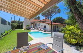 Villa – Provence-Alpes-Côte d'Azur, Frankreich. 2 600 €  pro Woche