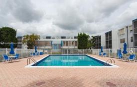 Eigentumswohnung – West End, Miami, Florida,  Vereinigte Staaten. 252 000 €
