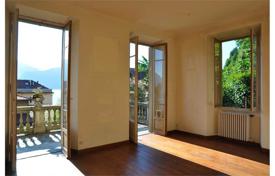 Wohnung – Menaggio, Lombardei, Italien. 660 000 €