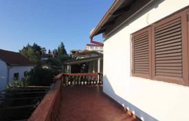 Einfamilienhaus – Utjeha-Bušat, Bar, Montenegro. 130 000 €