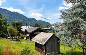 Grundstück in Morzine, Frankreich. 286 000 €