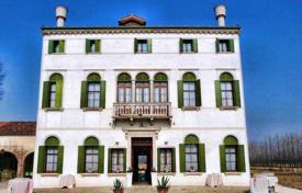 15-zimmer villa 1600 m² in Fiesso, Italien. 4 000 000 €