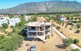 9-zimmer haus in der stadt 390 m² in Loutraki, Griechenland. 260 000 €