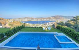 4-zimmer villa 300 m² in Gündoğan, Türkei. 42 590 000 TRY