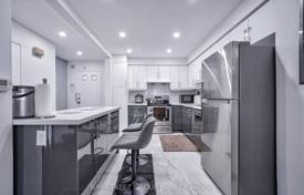 9-zimmer haus in der stadt in Scarborough, Kanada. C$1 345 000