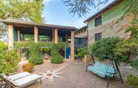 12-zimmer villa 480 m² in Castel San Pietro Terme, Italien. 900 000 €