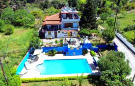 Villa – Loutraki, Administration of the Peloponnese, Western Greece and the Ionian Islands, Griechenland. 230 000 €