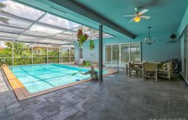 Villa – Bay Harbor Islands, Florida, Vereinigte Staaten. $1 195 000