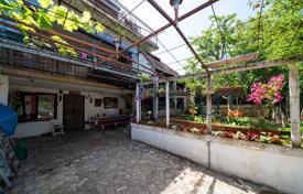 Einfamilienhaus – Tivat (Stadt), Tivat, Montenegro. 280 000 €