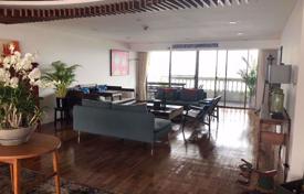 4-zimmer appartements in eigentumswohnungen in Khlong Toei, Thailand. $3 700  pro Woche