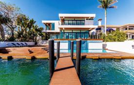 9-zimmer villa 737 m² in Miami, Vereinigte Staaten. $7 850 000