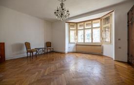 Zu verkaufen, Tuškanac, 3-Zimmer-Wohnung, Garage, 2 Schlafzimmer. 250 000 €
