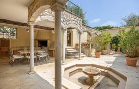 9-zimmer einfamilienhaus in Le Bar-sur-Loup, Frankreich. 3 850 000 €